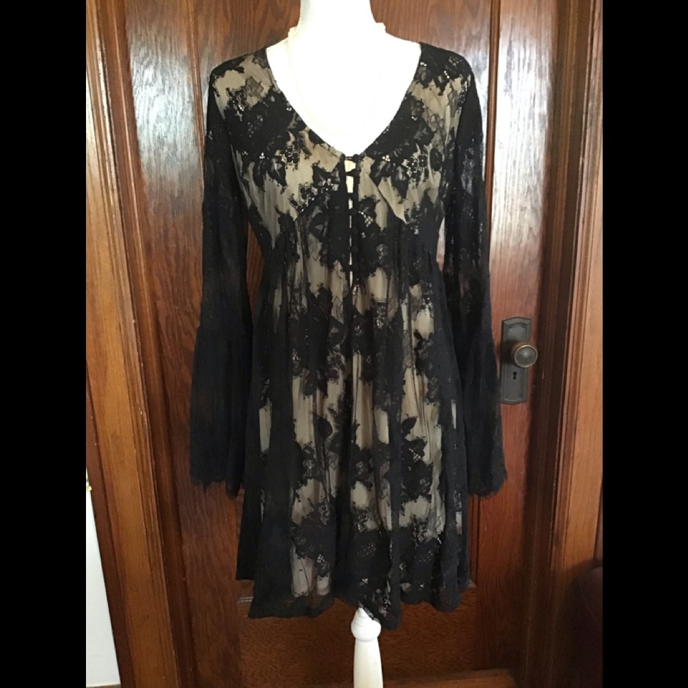 Xhilaration black long sleeve midi dress size L